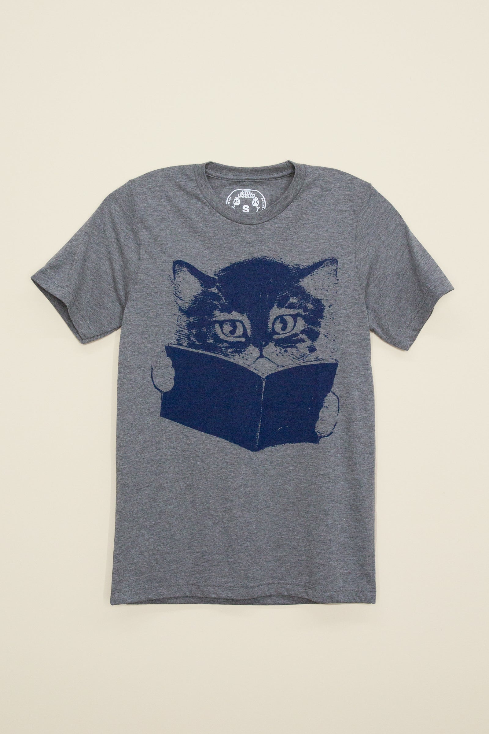 Cat Reading Book - Do Not Disturb I'm Reading x Kin Ship Goods