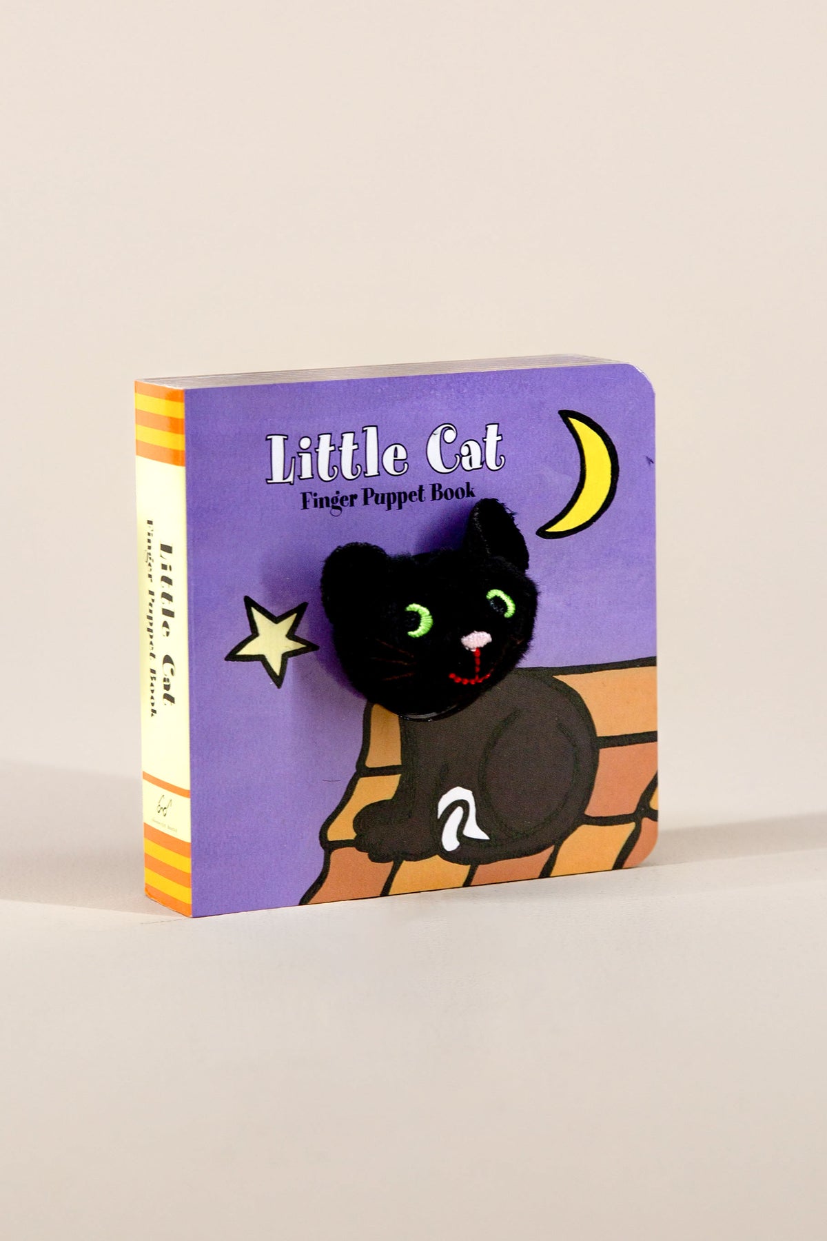 little cat: finger puppet book