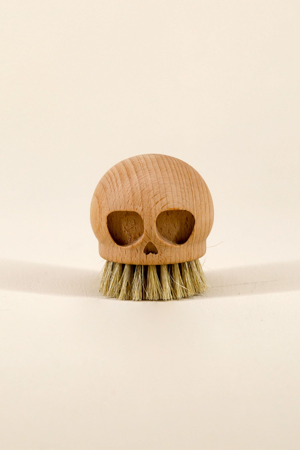 skull brush