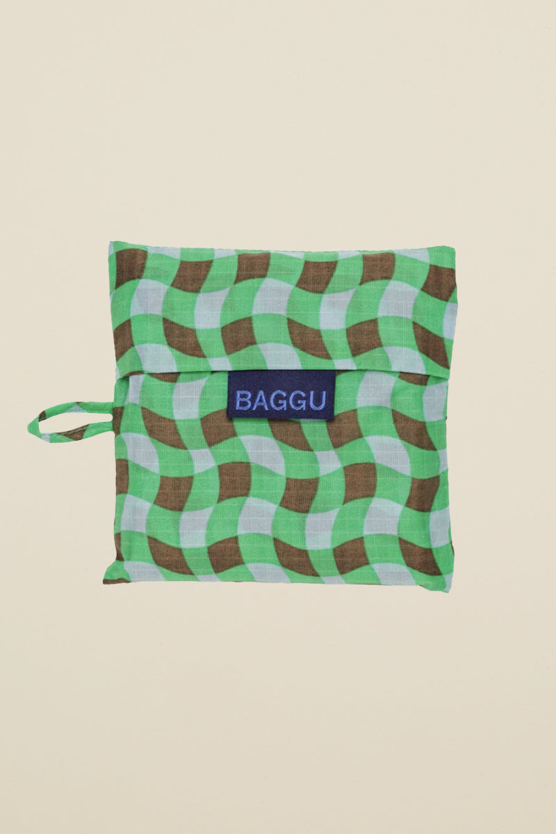 standard baggu, wavy gingham green
