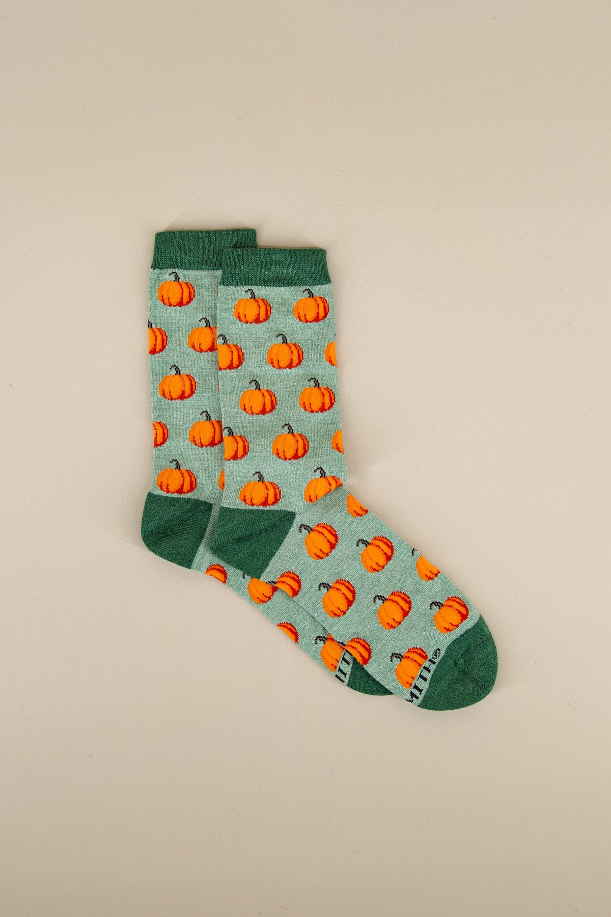 womens pumpkin patch socks