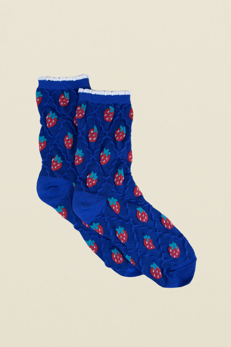 womens retro strawberries socks